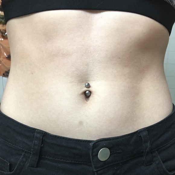 Fake Belly Button Piercing Kit. - Picture 1 of 3